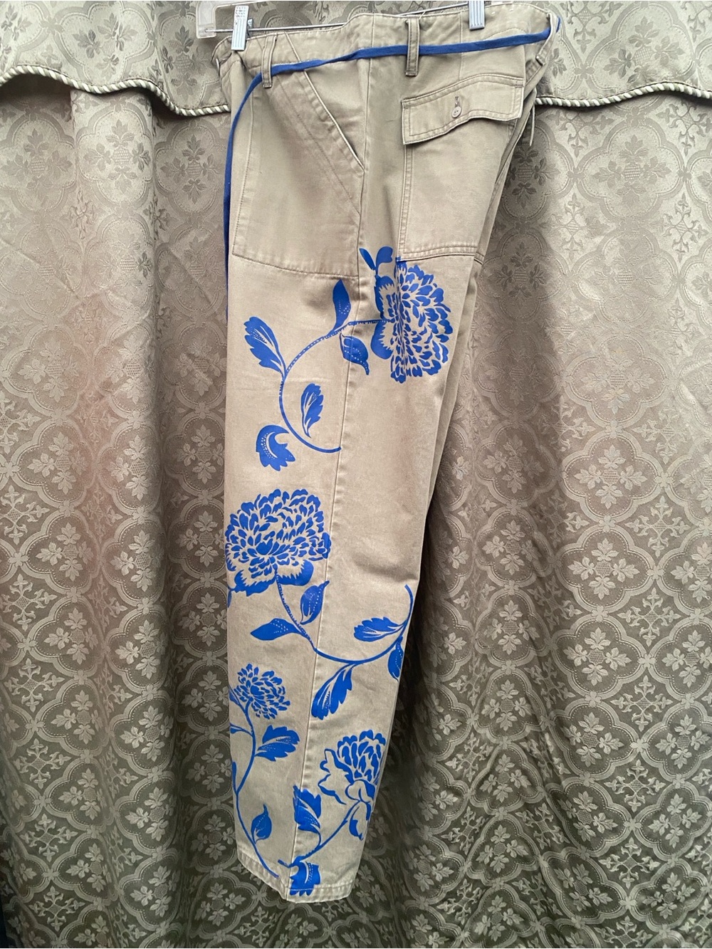 Tommy Hilfiger Vintage Floral Khakis Pants 10 Wide Leg Blue Flowers Screenprint